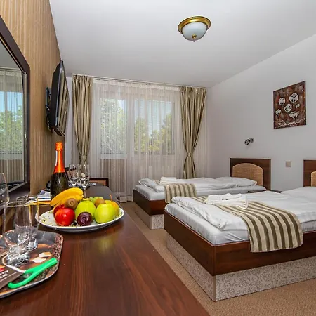 Hotel Sun Senec Exterior photo